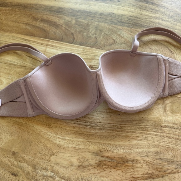 Victorias Secret Lightly Lined Smooth Strapless Bra - Picture 2 of 4